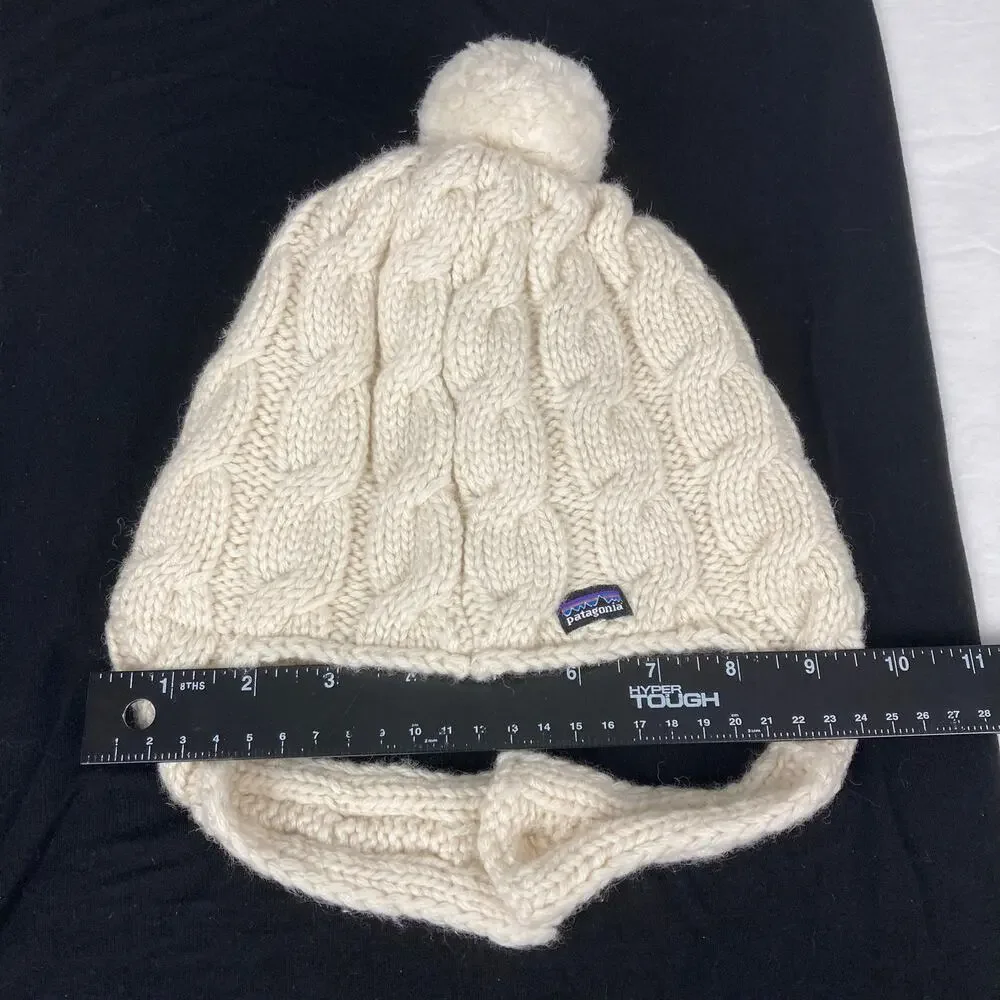 Patagonia Cable Knit Wool Blend Ear Flap Beanie Women Cream Chin Straps Pom Pom
